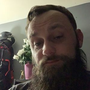 Meet your Posher, Gregory